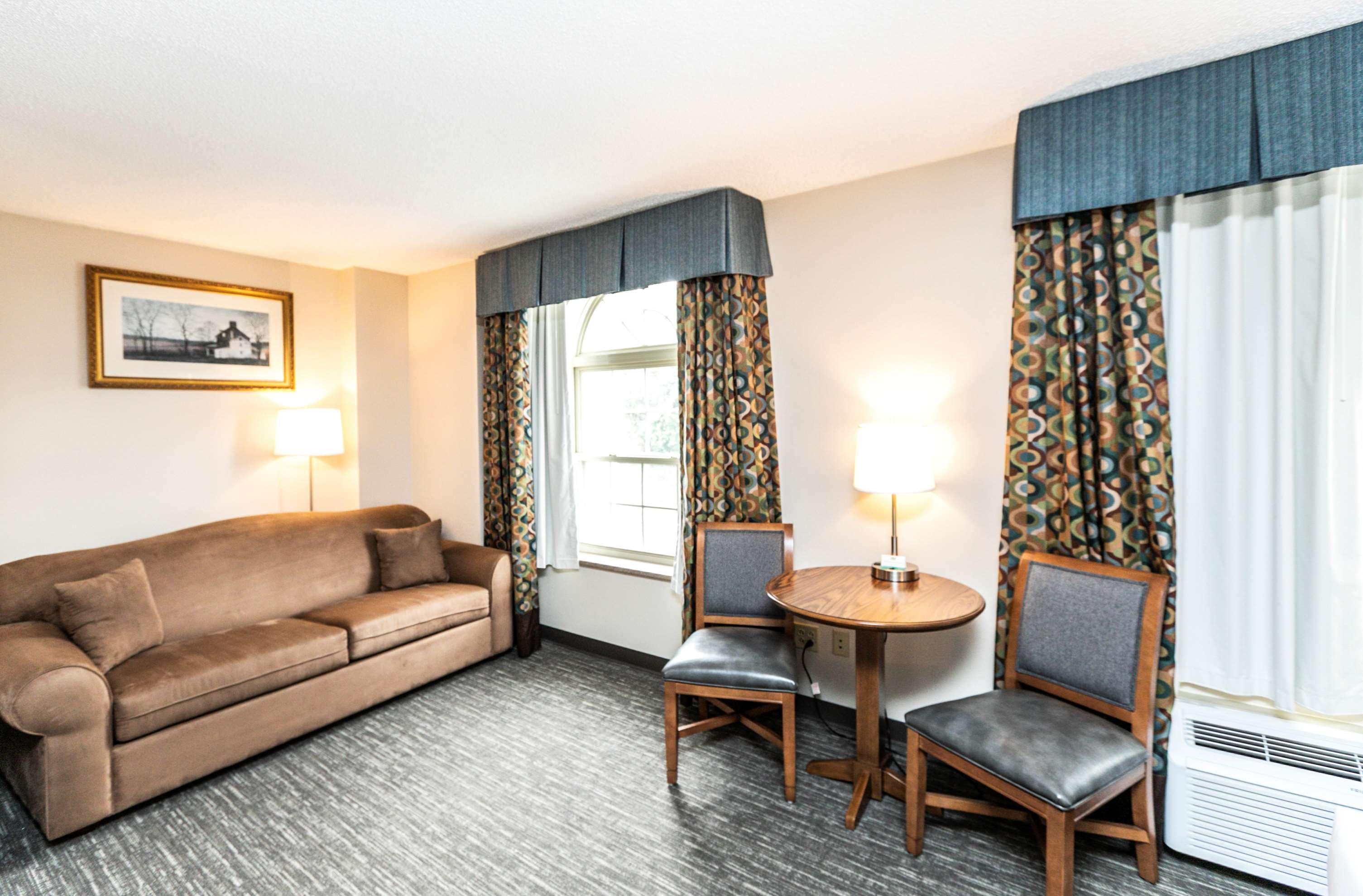 Surestay Plus Hotel By Best Western Elizabethtown Hershey Eksteriør bilde