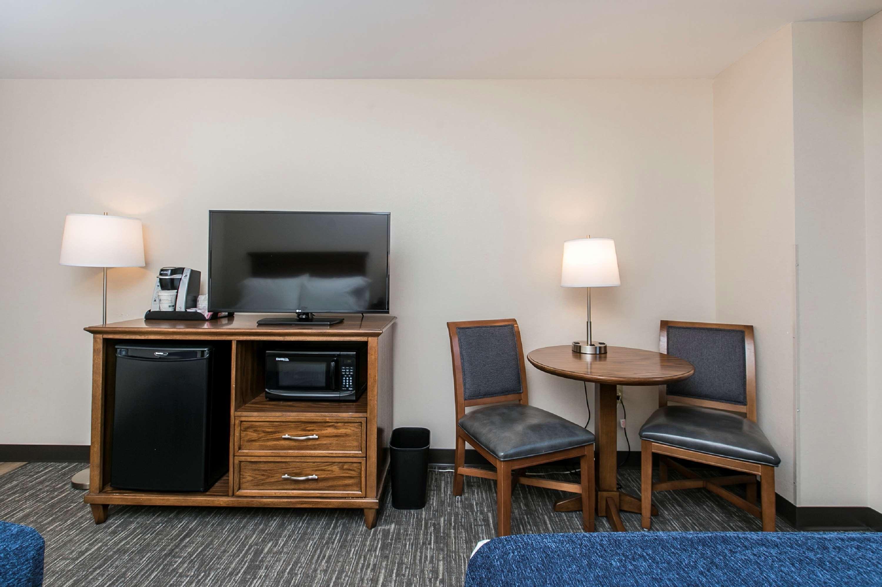 Surestay Plus Hotel By Best Western Elizabethtown Hershey Eksteriør bilde