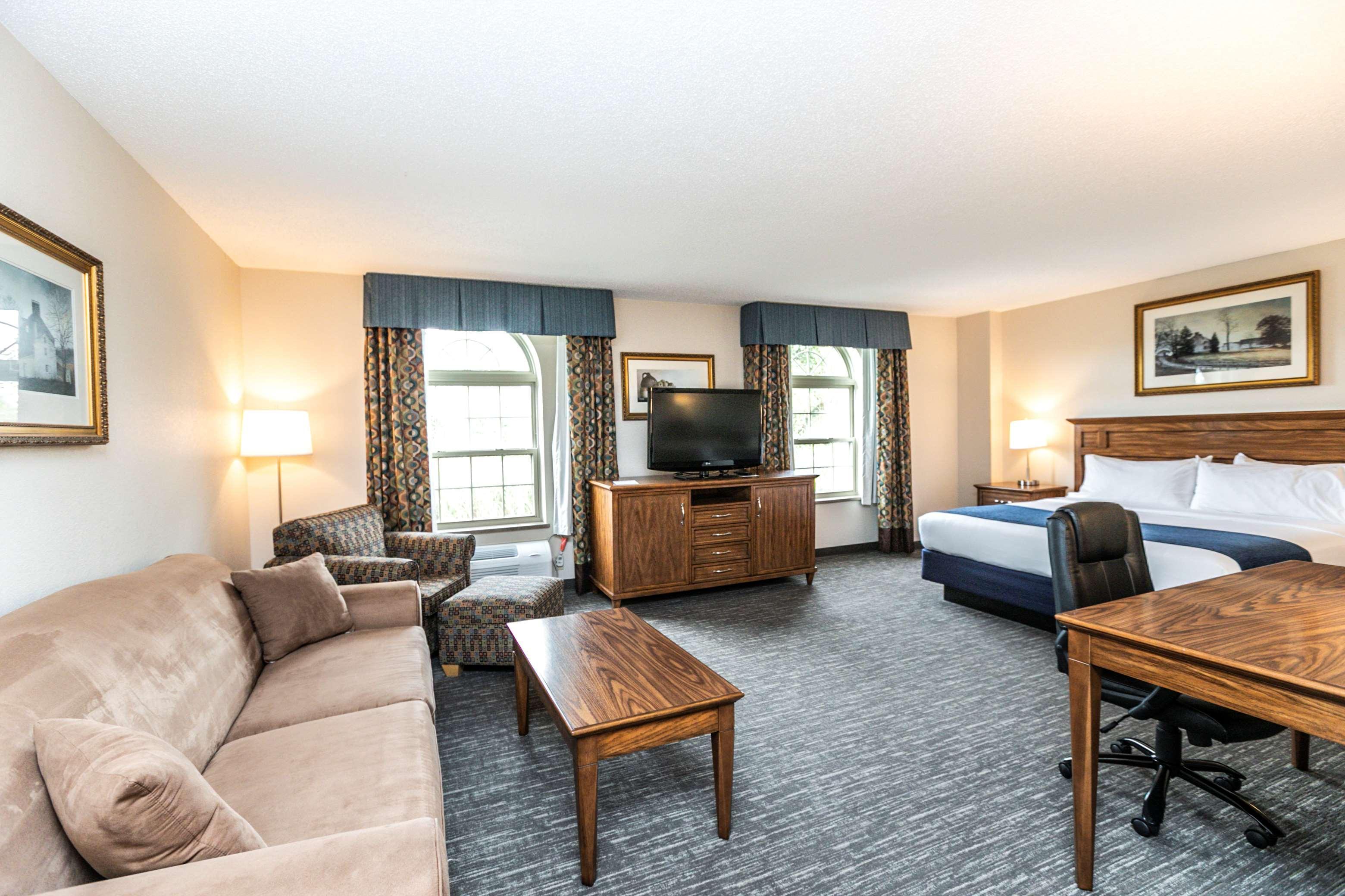 Surestay Plus Hotel By Best Western Elizabethtown Hershey Eksteriør bilde