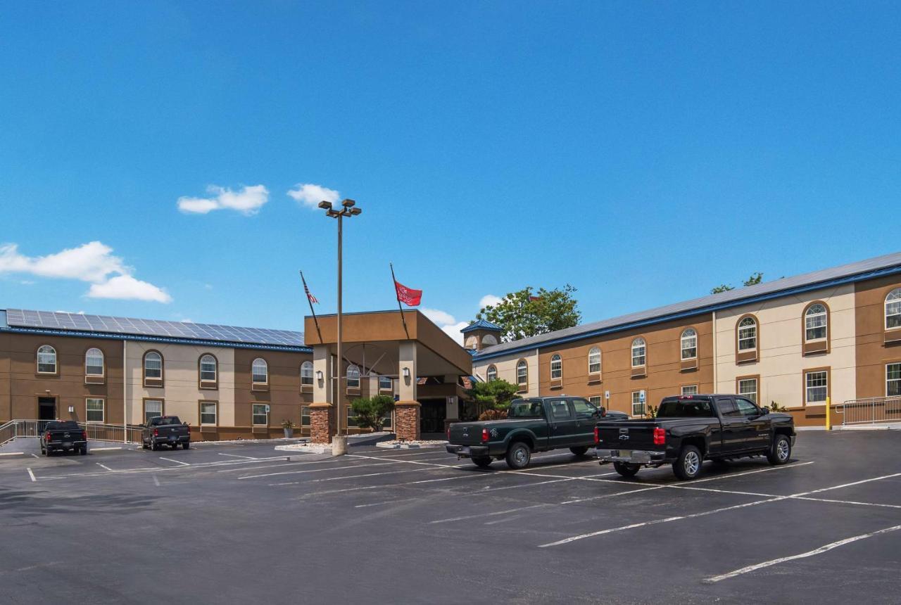 Surestay Plus Hotel By Best Western Elizabethtown Hershey Eksteriør bilde