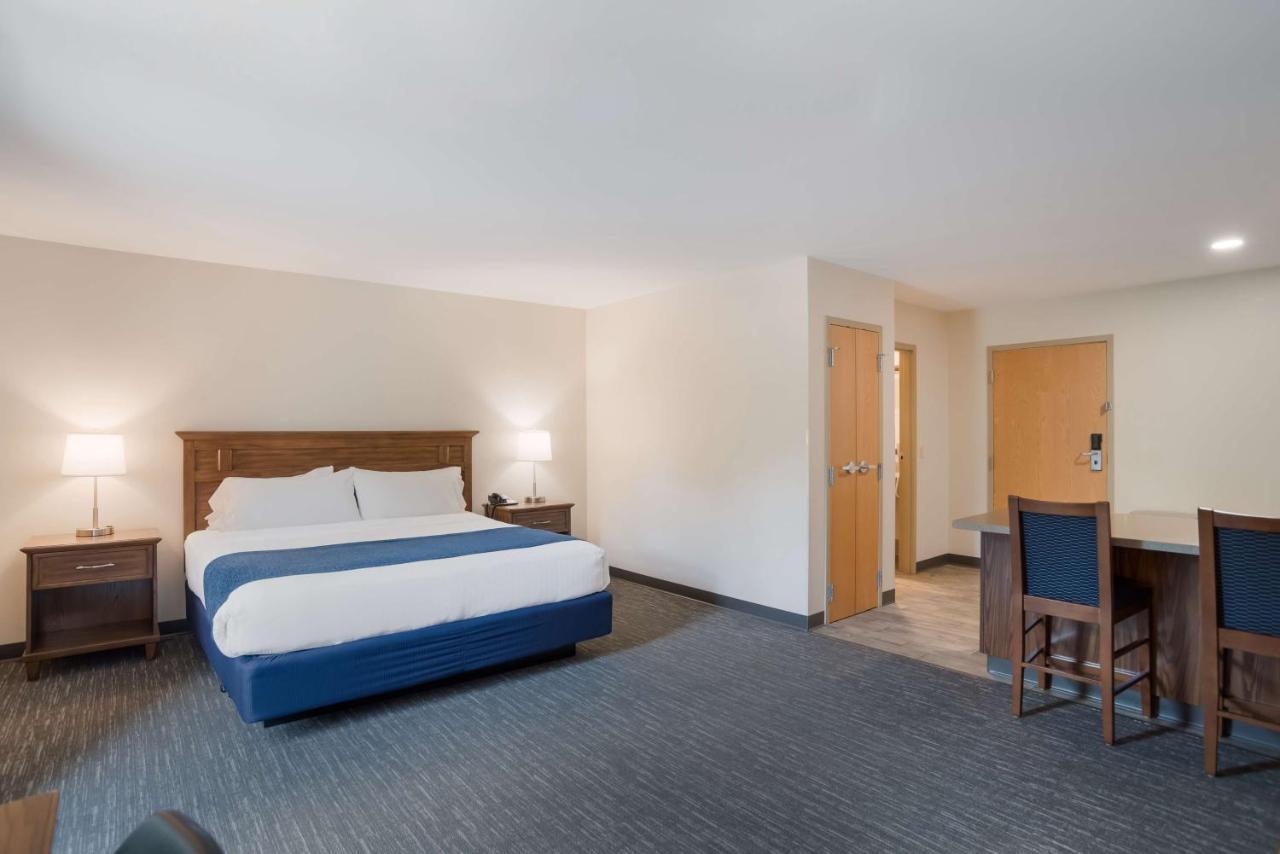 Surestay Plus Hotel By Best Western Elizabethtown Hershey Eksteriør bilde